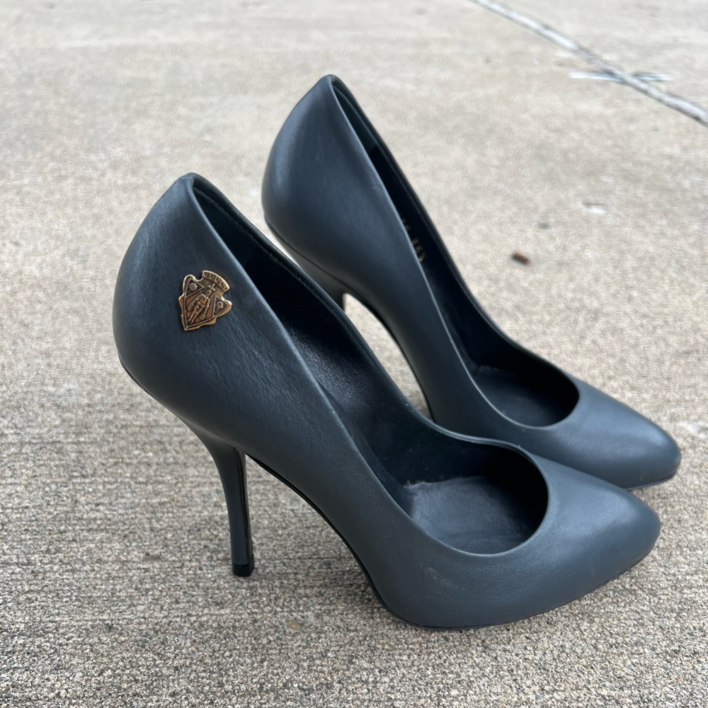 Gucci Patent Leather Pumps